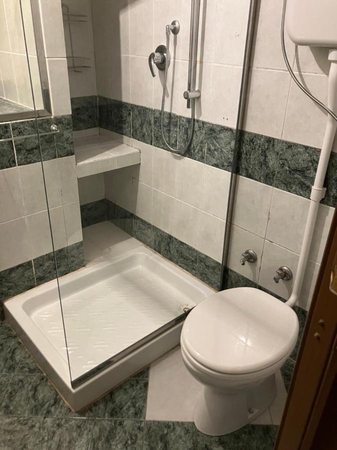 Pied At Terre Διαμέρισμα Τεργέστη Εξωτερικό φωτογραφία